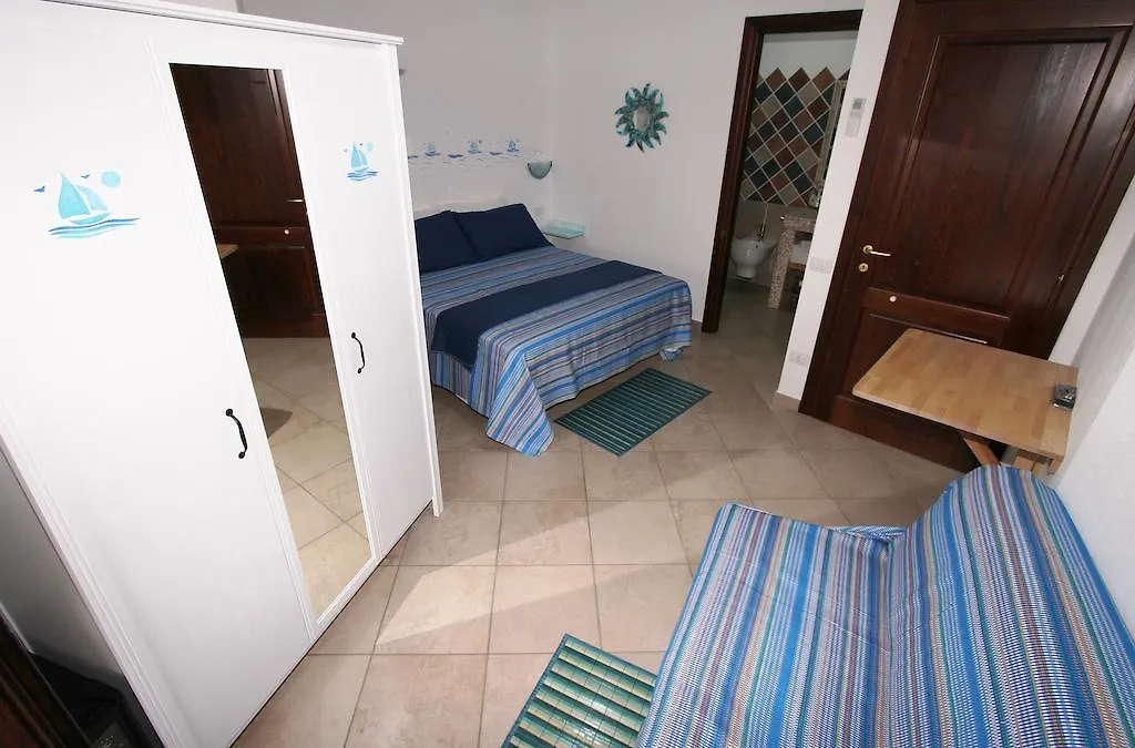 B&B Acquamarina Villasimius 0*,  Italien